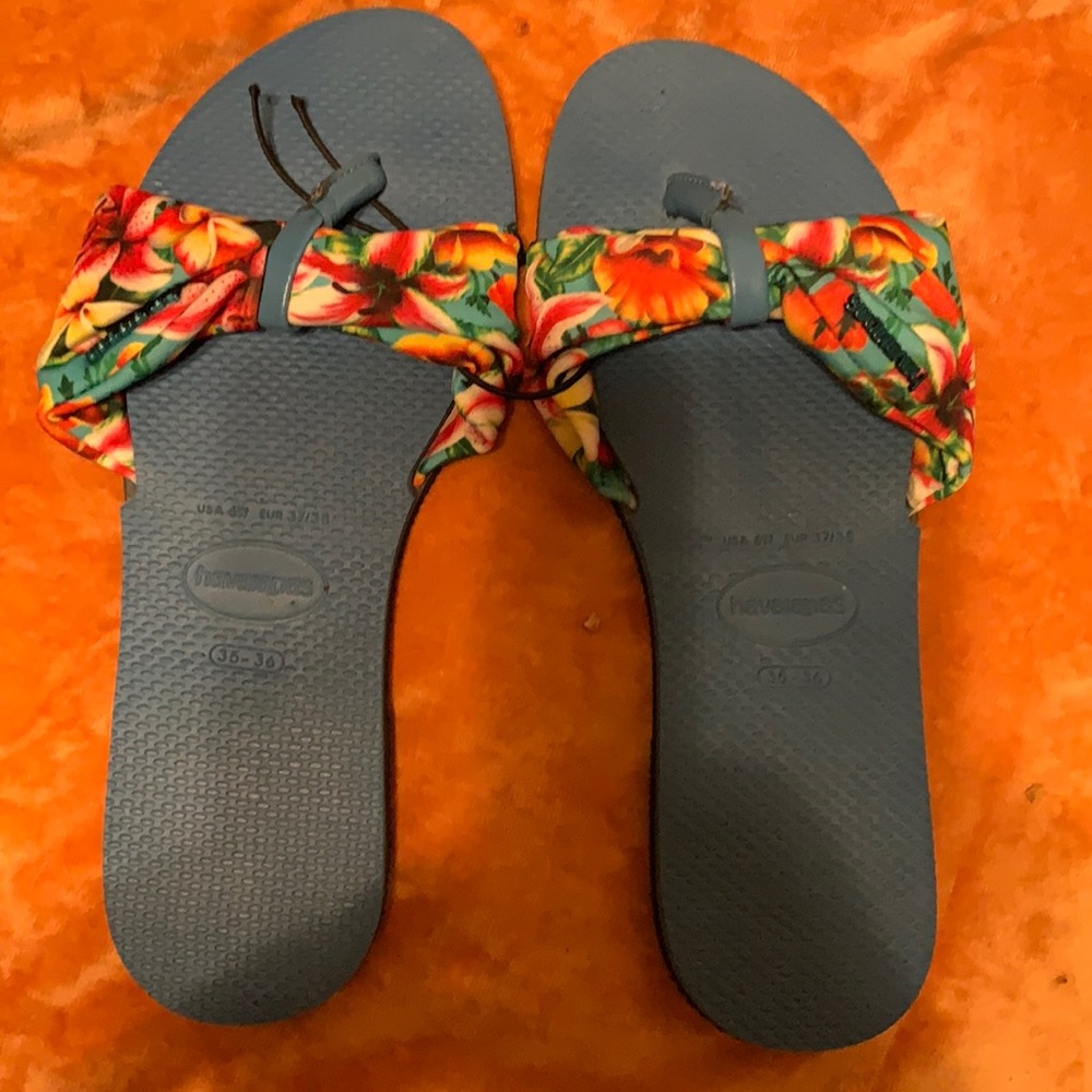 Havaianas Flip Flops Hawaiian Print